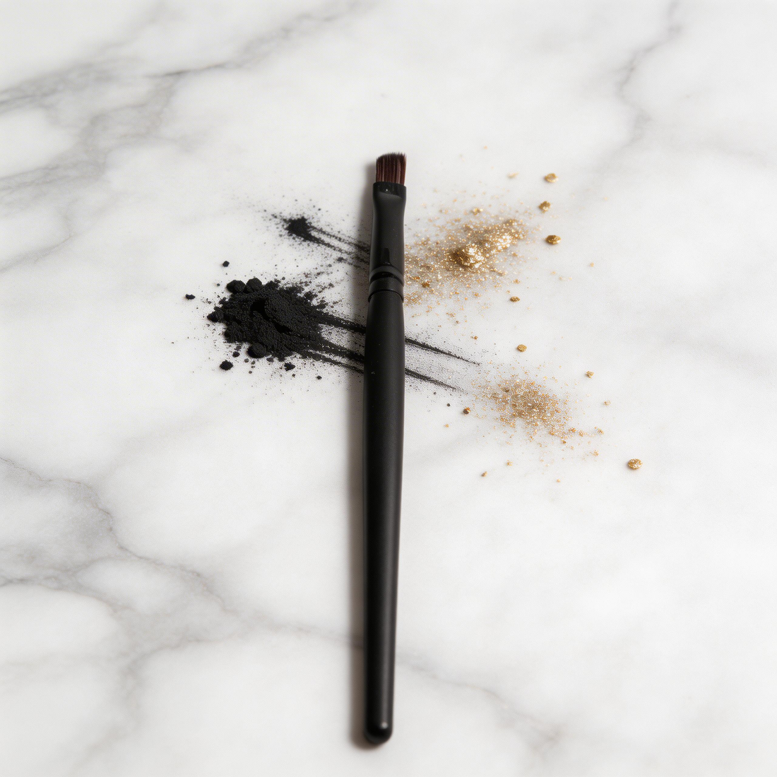 Angled Brush by Pretty Woman Cosmetics - Hero Shot