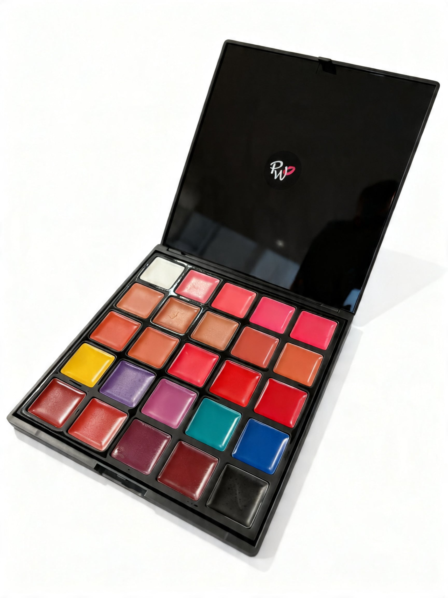 25 Lip Shade Palette — Hero Shot | Pretty Woman Cosmetics